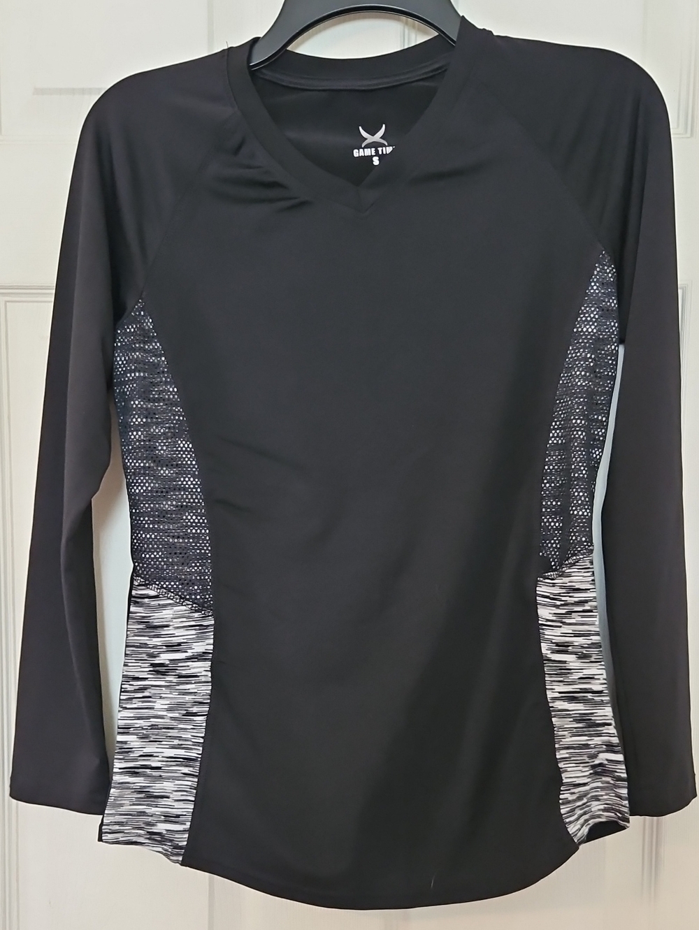 Game Time Women's Black Long Sleeve Active Top with Gray Pattern Panels